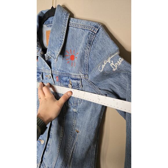 Levis Womens Embroidered Denim Jean Jacket San Francisco Rainbow Blue Size... - Picture 5 of 7